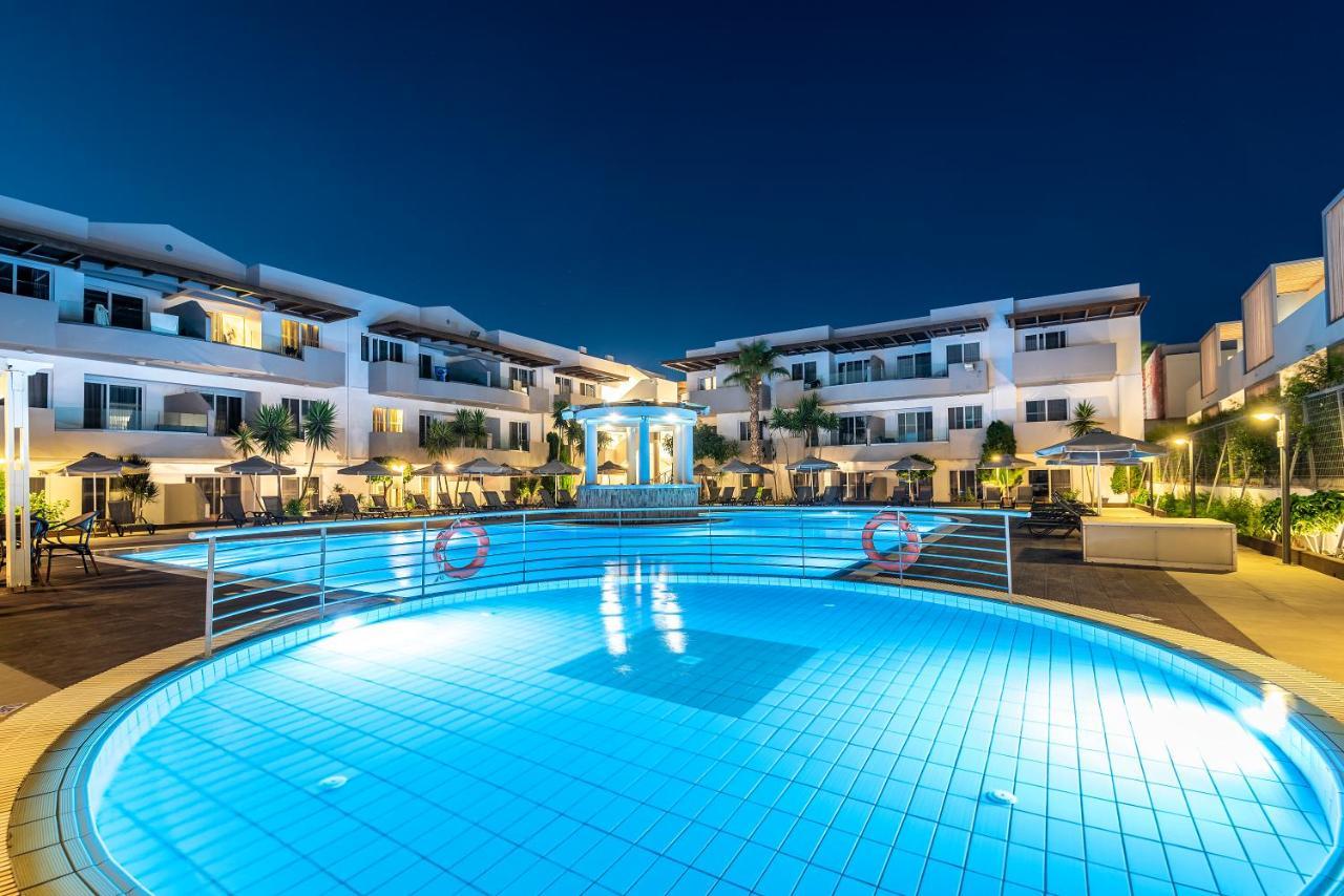 Pelopas Hotel Tigkaki  Ngoại thất bức ảnh