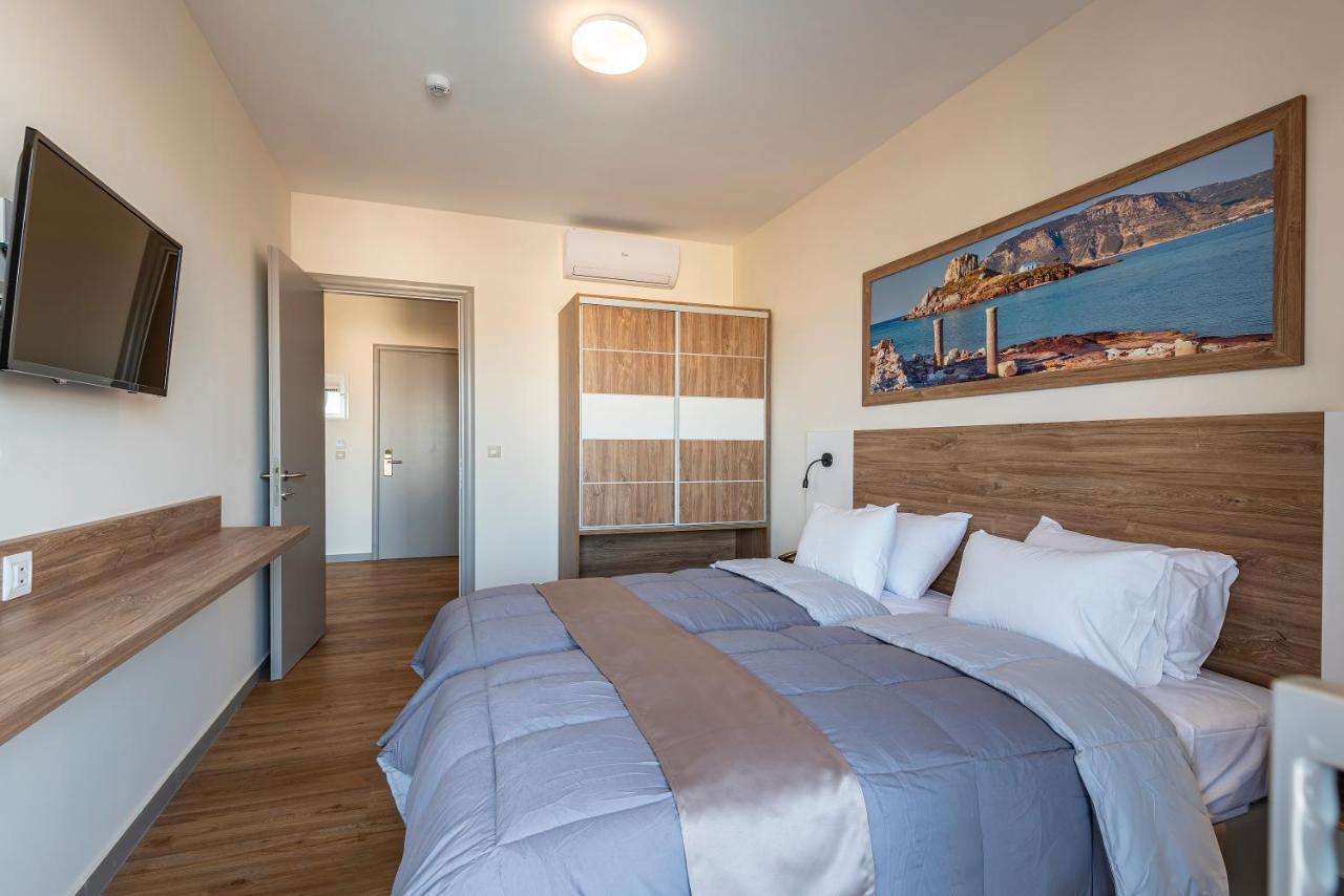Pelopas Hotel Tigkaki  Ngoại thất bức ảnh